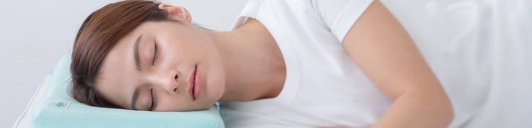 山田朱織枕研究所